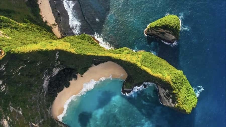 Bali: Nusa Penida 2-Day Trip with Accommodation & Meals - In-Depth Look at the Itinerary