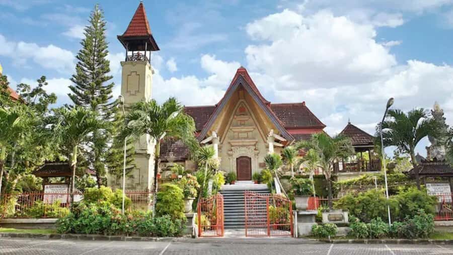 Bali: Private Tour Customised Uluwatu With Kecak Dance - Tour Options and Customization