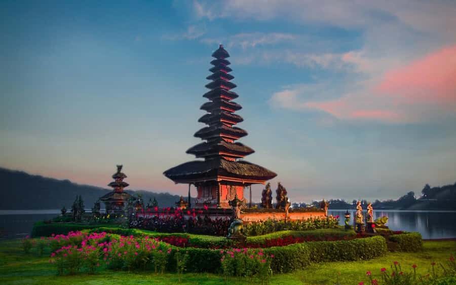 Bali: Rice Terraces, Ulundanu Temples & Banyumala Waterfall - Practical Details and What to Expect