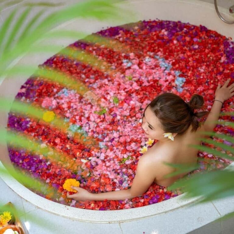 Bali: Spa Luxury Massage Scrub Relaxing Flowerbath 2 Hour - What Past Guests Have Said