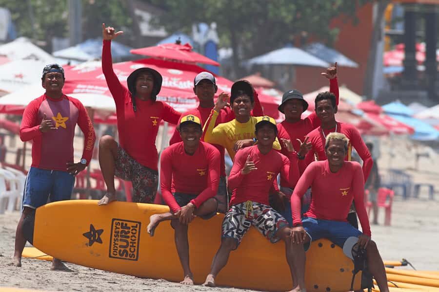 Bali: Surf Lessons for Beginners Couple at Kuta Beach - Discovering Kuta Beach: The Perfect Spot for Surf Novices
