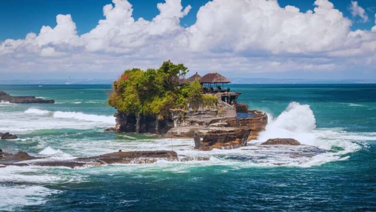Bali : Tanah Lot Temple - Lake Temple, Banyumala Waterfall - A Deep Dive into the Bali: Tanah Lot, Lake Beratan, and Banyumala Waterfall Tour