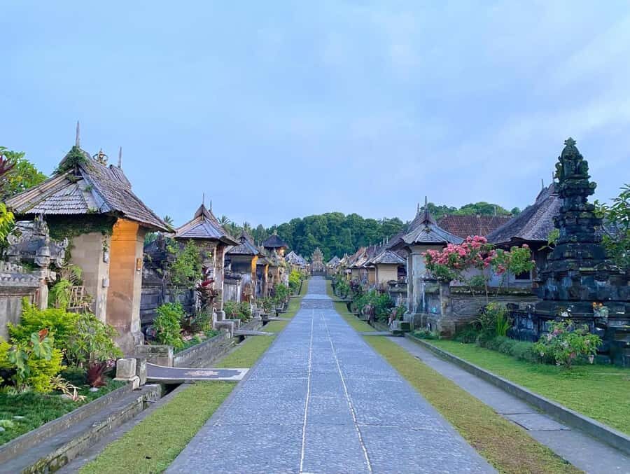 Bali: Traditional Batik & Life in Penglipuran Village - Exploring the Day in Depth