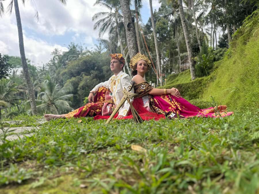 Bali:Traditional Wedding Photoshoot +Massage Rice Field View - The Itinerary Breakdown