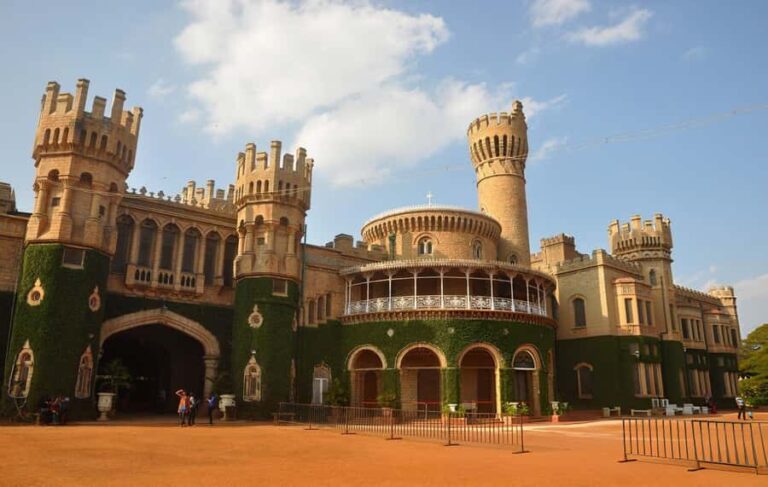 Bangalore: Private Guided City Sightseeing Tour by Car - Exploring the Itinerary in Detail