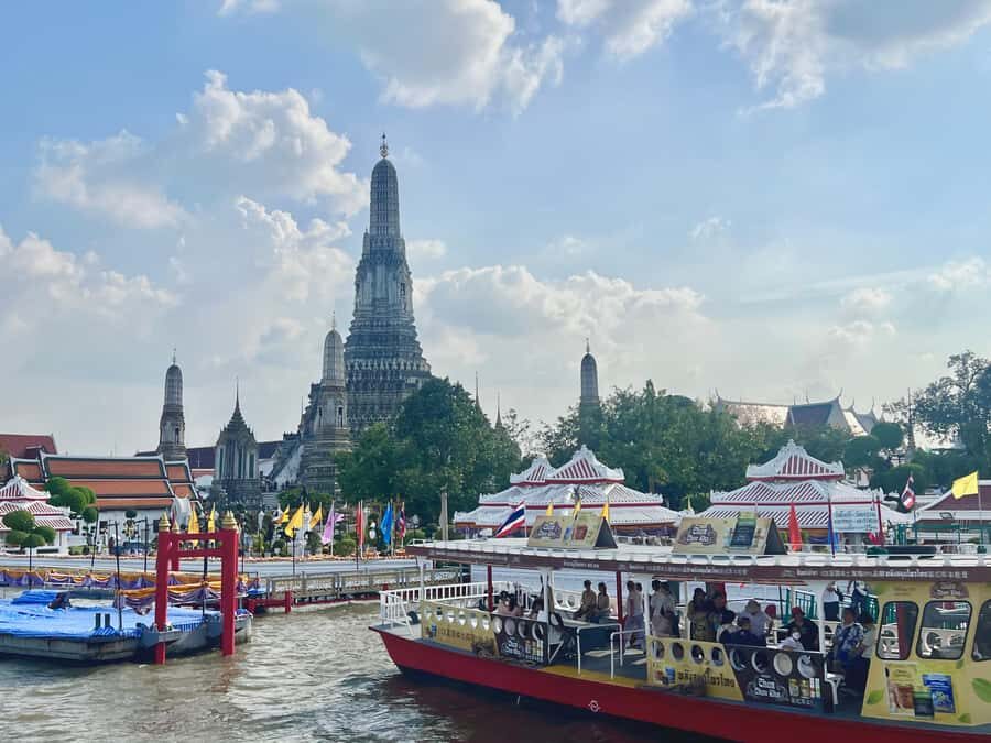 Bangkok: Boat Bliss Riverside Cruise Tour and Wat Arun Visit - Practical Details and What to Expect
