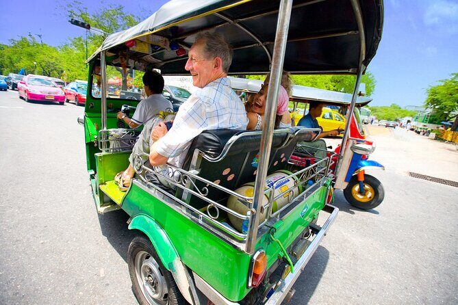 Bangkok by Night Tuk Tuk Tour: Markets, Temples & Food - Who Is This Tour Best For?