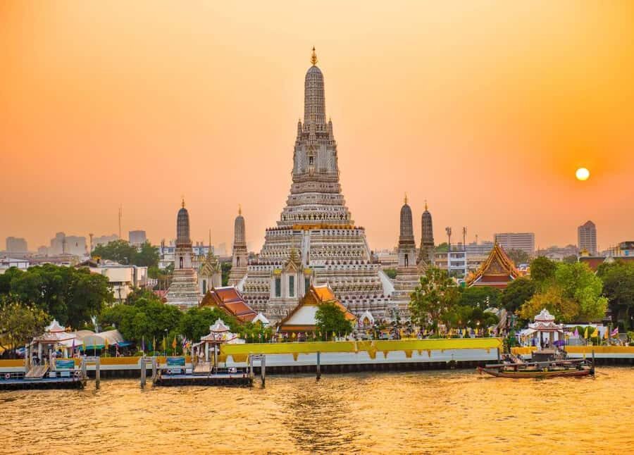 Bangkok: City Highlights Private Tour with Photographer - Why This Tour Offers Great Value