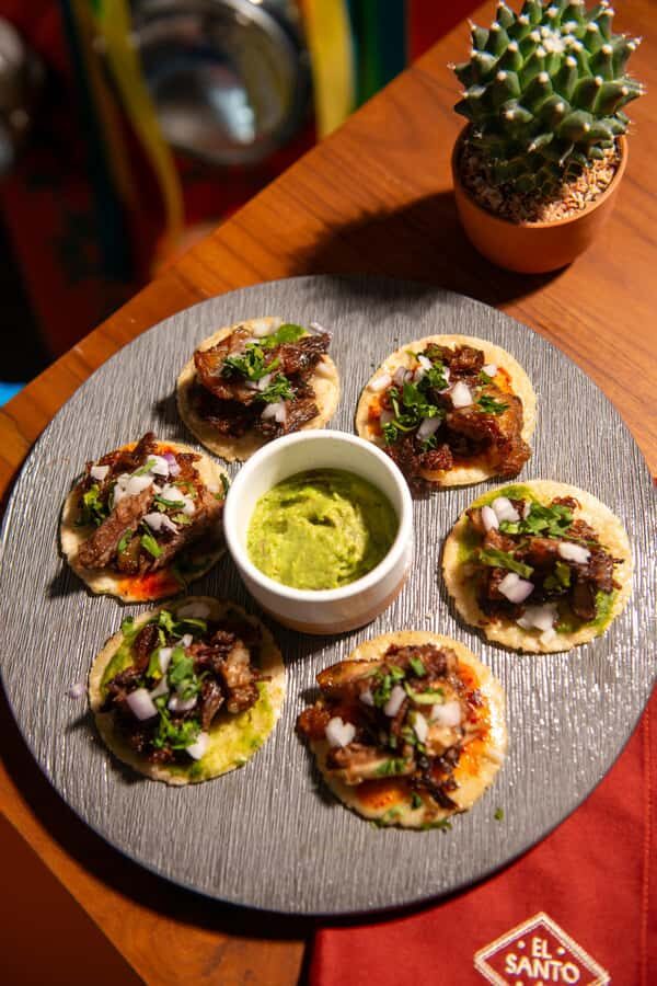 Bangkok : El Santo Restaurant and Bar F&B Packages - The Dining Experience: What to Expect