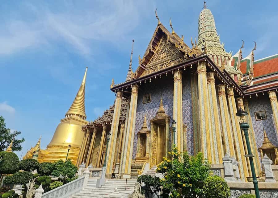 Bangkok: Grand Palace & Wat Arun Dress-Up Tour - Why This Tour Offers Great Value