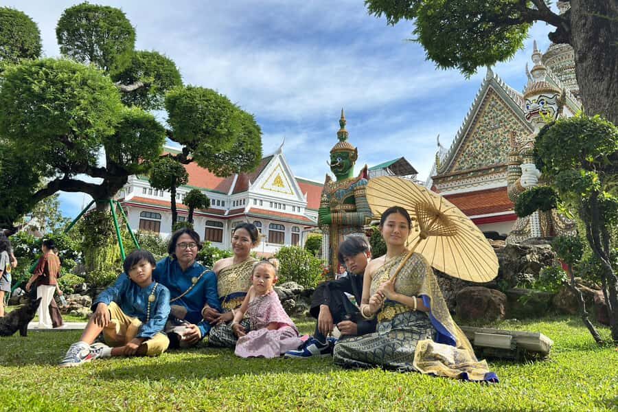 Bangkok in a Day: Must-Visit Highlights Tour with a Guide - Exploring the Itinerary in Detail