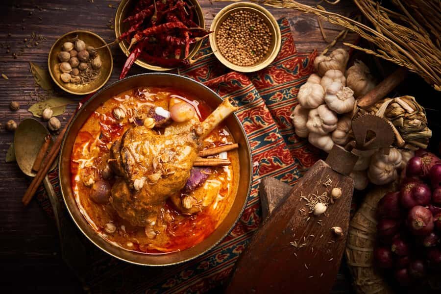 Bangkok: Khao Ekkamai Thai Cuisine - Who Would Love This Experience?