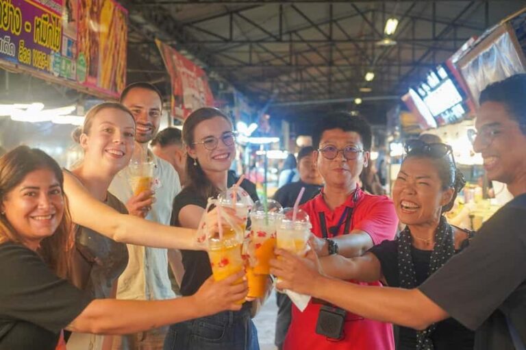Bangkok: Night Market Tour with Michelin Dinner - Deep Dive into the Experience