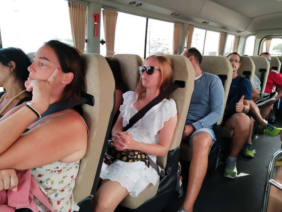 Bangkok: Private Mini-Coach Rental with Guide - Customized Itineraries: Your Day, Your Way