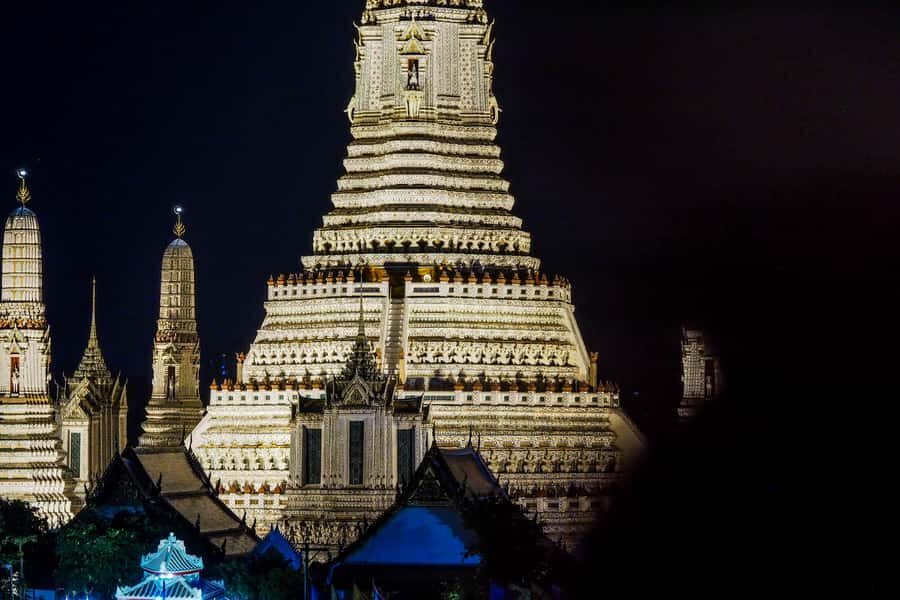 Bangkok: Private Tuk-Tuk Food Tour with Guide - Cultural and Historic Stops