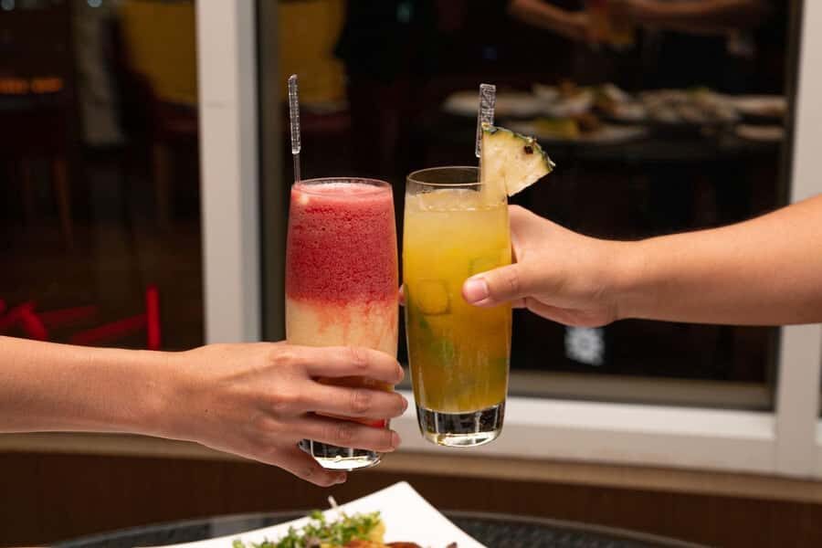 Bangkok: Red Sky Restaurant 55th Floor - The Location and Setting