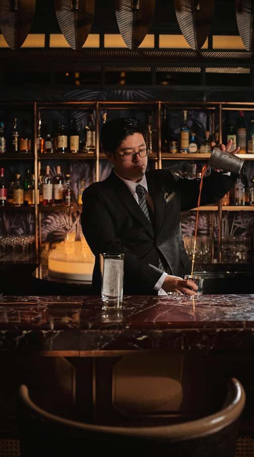 Bangkok: Rogues Bar at InterContinental Sukhumvit - Deep Dive into the Experience