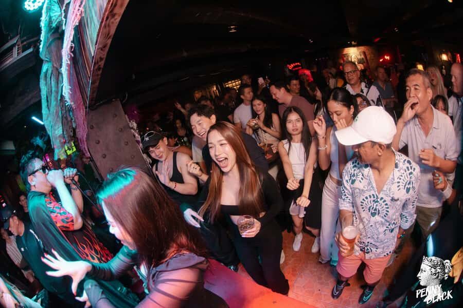 Bangkok: Rooftop Bar, Live Music, & Club Crawl Tour - Practical Details and Tips