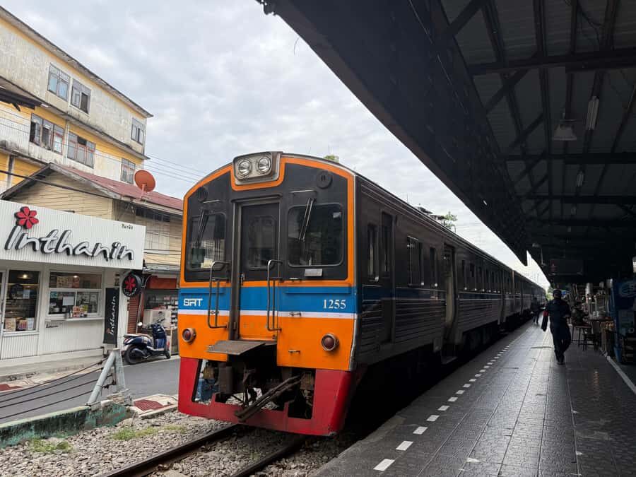 Bangkok: Taladphu Trail & 12+ Local Street Food - What Makes This Tour Special?