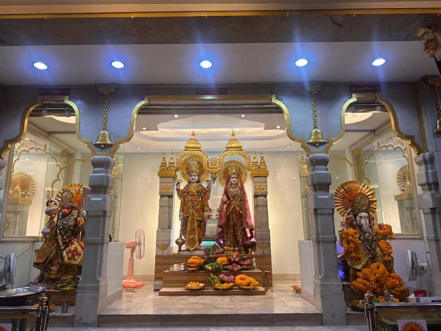 Bangkok Temples Tour with Rituals & Remove Oath Vows Curses - What Makes This Experience Special?