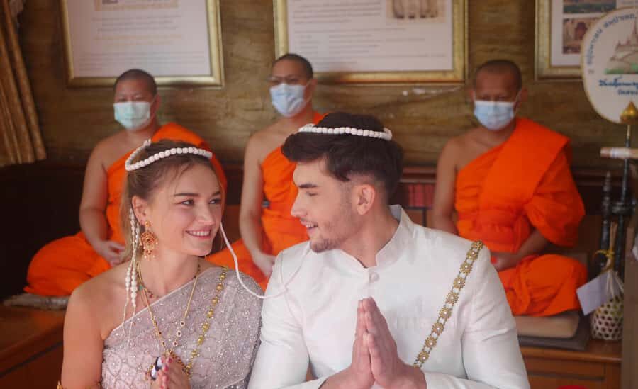 Bangkok: Thai Buddhist Wedding Ceremony with Photoshoot - Why This Experience Is a Great Value