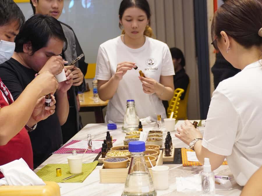 Bangkok: Thai Pimsen Aroma Oil Roll-On Workshop - Practical Details and Tips