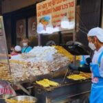 Bangkok: Wat Phra Kaew, Wat Arun, and Chinatown Tour - What Makes This Tour Stand Out?