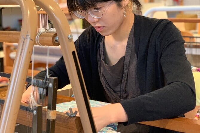 Bangkok Weaving Class: Artistry in Every Thread - Who Should Consider This Experience?