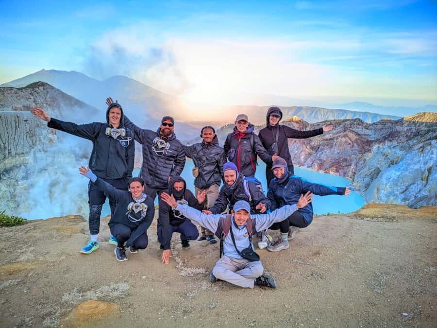 Banyuwangi: Ijen Volcano Blue Fire Private Night Tour - What to Expect from the Ijen Blue Fire Night Tour