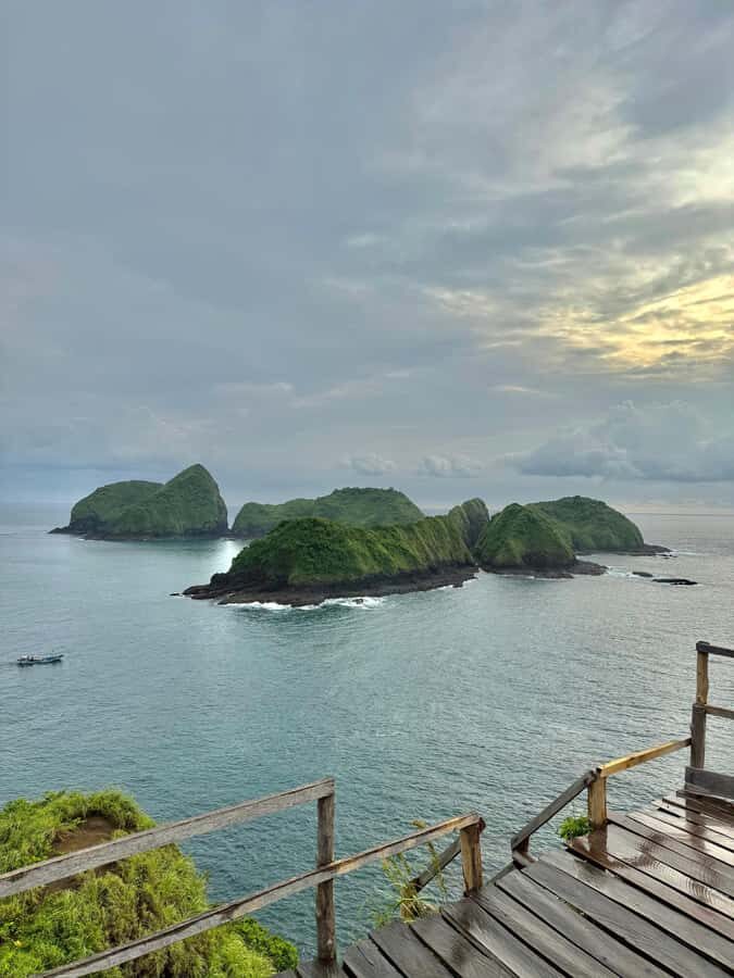 Banyuwangi: Island-Hopping, Snorkeling With Sunset Tour - Starting from Banyuwangi
