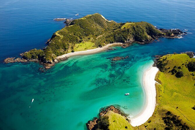 Bay of Islands and Hole in the Rock Scenic Helicopter Tour - Who Will Love This Tour?