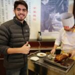 Beijing Evening Guided Tour: Roast Duck Dinner and Acrobatic Show - The Itinerary in Detail