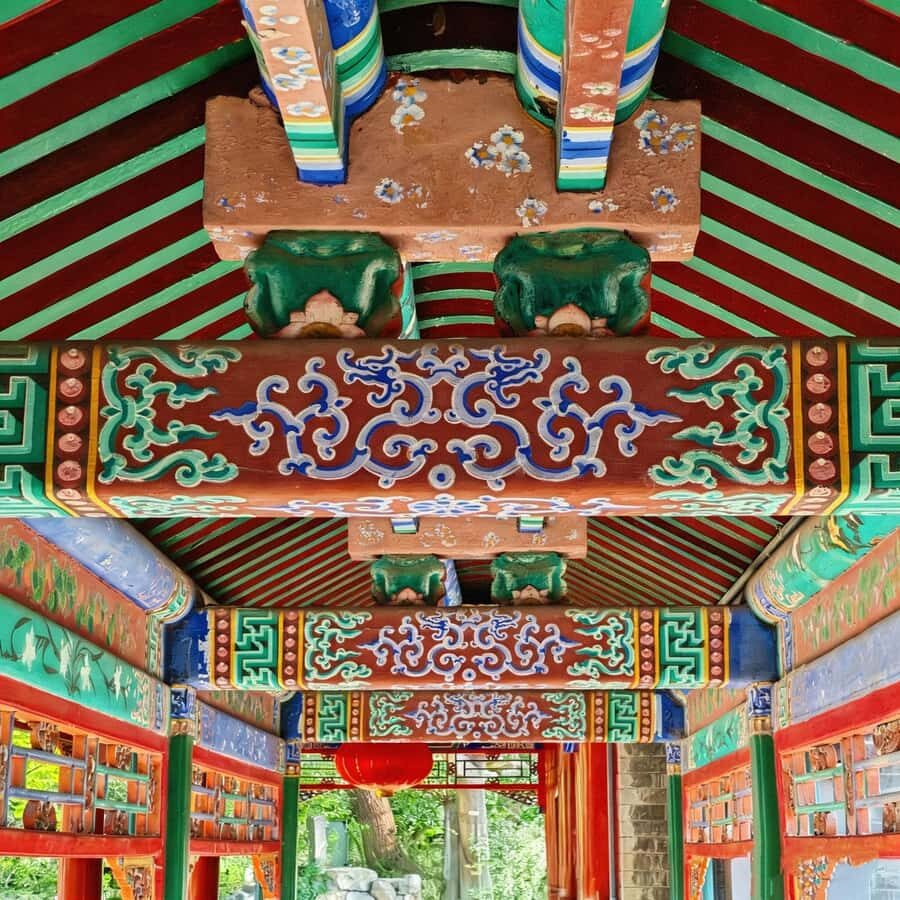 Beijing: Gongwangfu, Shichahai & Hutong Private Tour - Detailed Breakdown of the Itinerary