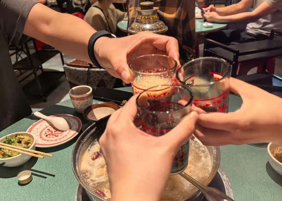 Beijing Hutong Eats & Hidden Bars: A Local Evening Adventure - Culinary Delights in Local Eateries