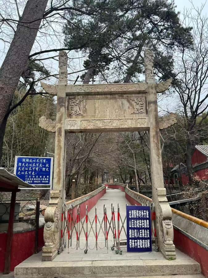 Beijing: Tanzhe Temple Blessing Tour with Guide - What Makes This Tour Stand Out