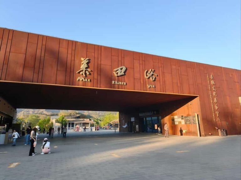 Beijing to Mutianyu Great Wall | Bilingual Tour - Meeting Point & Arrival at Mutianyu