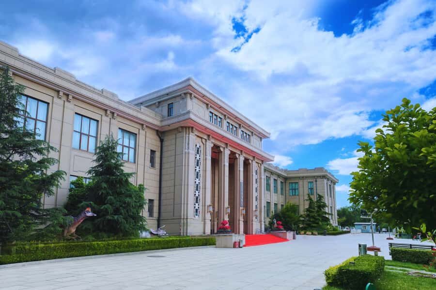 Beijing: Ultimate Cultural TourTemple, Museum & Old Street - The Itinerary in Detail