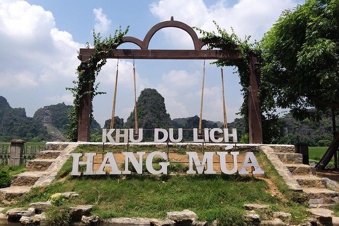 Best tour Ninh Binh Trang An and Mua Cave Limousine Buffet Lunch - Overview of the Experience
