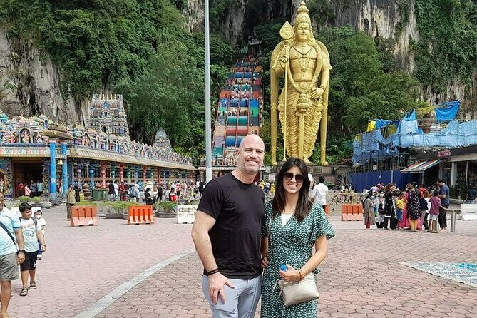 Blue Mosque and Batu Caves Private Tour from Kuala Lumpur - The Itinerary: What to Expect