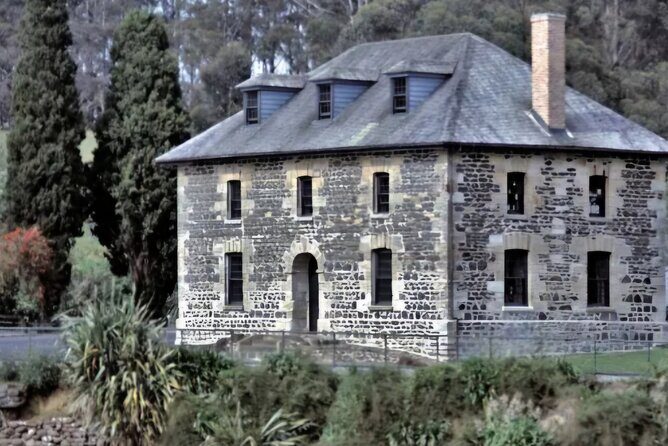 BOI Luxury Indulgence Waterfalls Heritage Wine and Chocolate - Itinerary Breakdown: Your Day of Indulgence