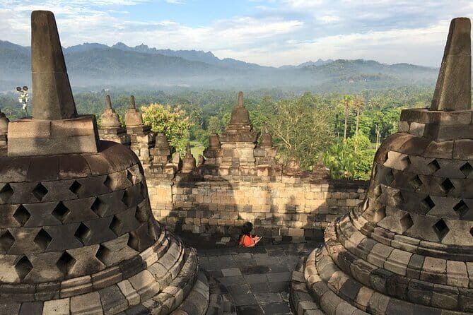Borobudur and Prambanan Temples Full Day Private Tour - What Reviewers Say