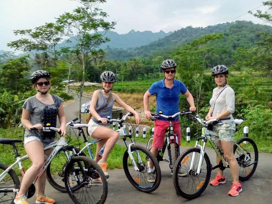 Borobudur Cycling & Elo River Rafting Adventure - The Overview: What to Expect from This Day Trip
