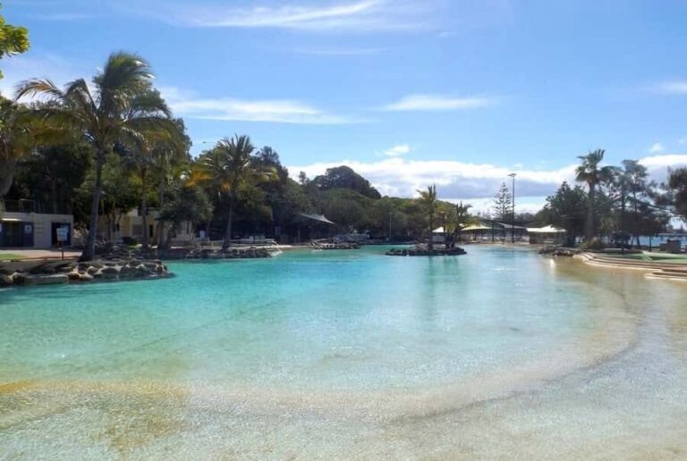 Brisbane: Redcliffe Peninsula Bee Gees and History Tour - In-Depth Look at the Itinerary