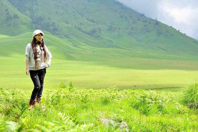 Bromo Tour Package: Midnight Bromo Open Trip from Malang - Pre-Tour Logistics and Pickup