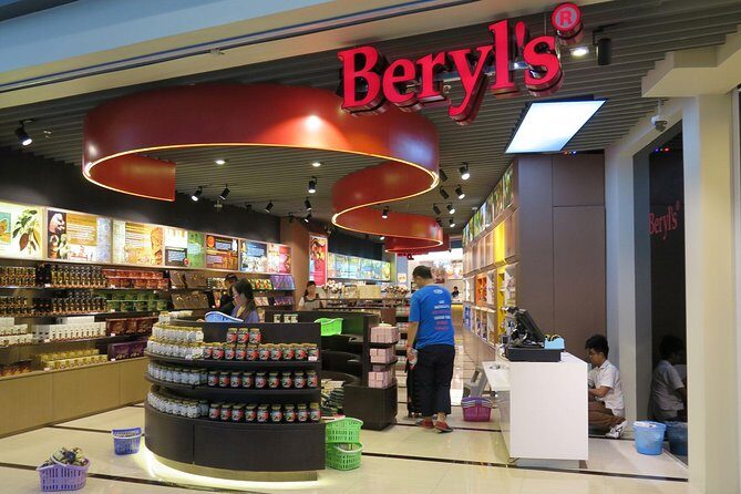 Budget Tour: Full Day Putrajaya, Batu Caves & Kuala Lumpur City - Practical Details & Tips for Your Day