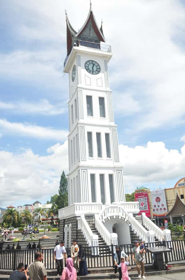 Bukittinggi: 3-Day Culture, Nature & Cuisine Tour - Discovering Bukittinggi: A Cultural and Scenic Treasure