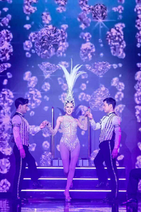 Calypso Cabaret Shows is Live Ladyboy & Front Seating Zone - What to Expect at Calypso Cabaret Show