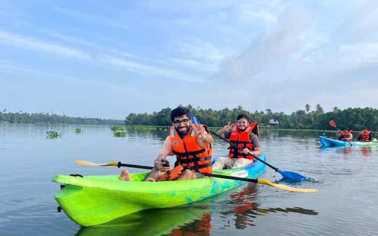 Canoe Ride through Mangroves in Kumbalangi From Cochin - Who Should Consider This Tour?