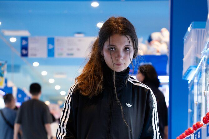 Casual Photoshoot in Dotonbori, Osaka with a Pro Photographer - Who Will Benefit Most?