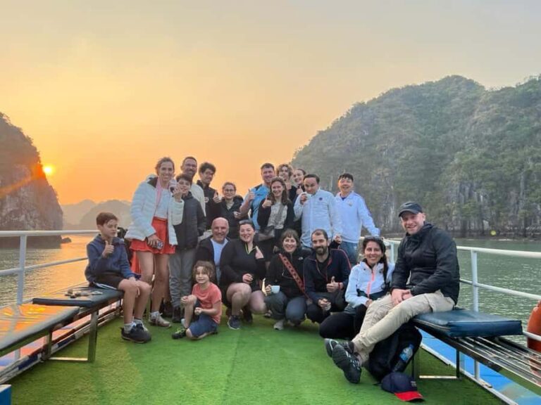 Cat Ba/Ha Noi: Night Kayaking with Glowing Plankton - Who Will Love This Tour?